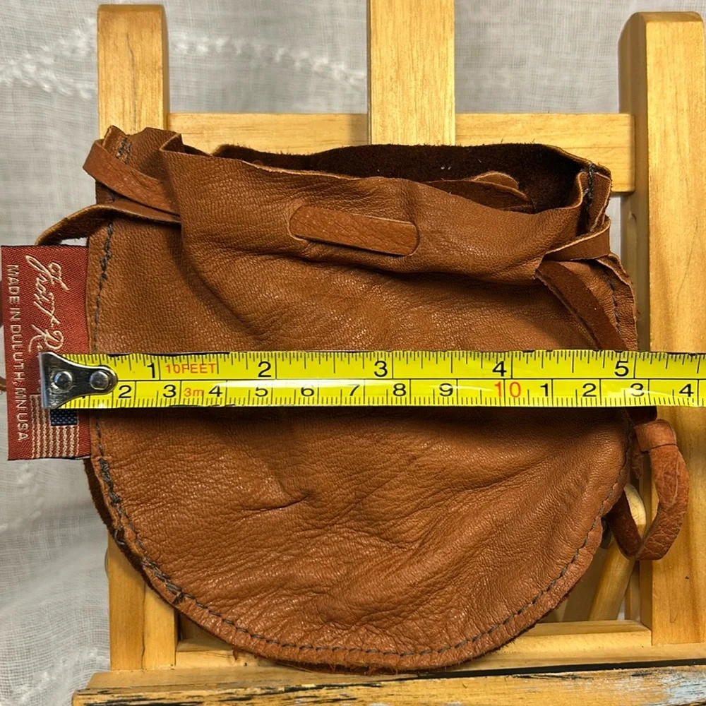 Frost River leather pull coin purse wallet